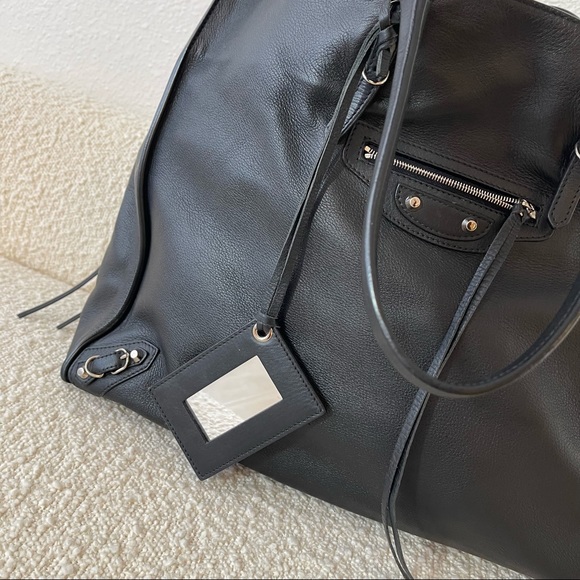 Balenciaga Black Veau Papier A4 Zip Around Tote Handbag - Picture 5 of 15